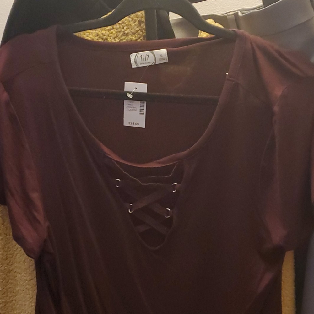 Maurices shirt